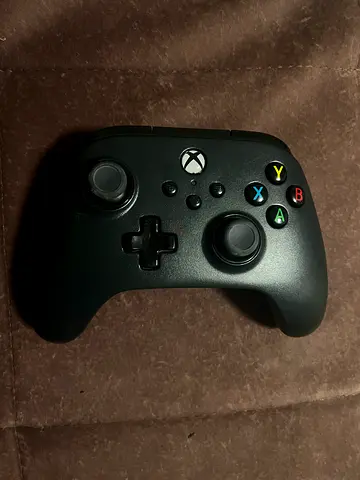 Xbox Wireless Controller (Black) - Good Working Condition