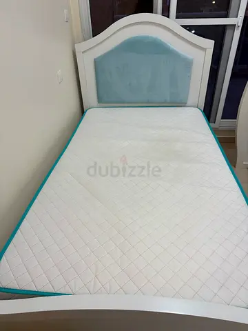Home center single bed  with matrix 120 *200