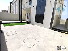 Villa for rent consisting of 4 rooms, priced at 90,000, with central air conditioning.