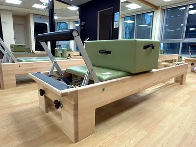 UNIQUE Bespoke Balanced Body Studio Reformer Machine with Box - Light Wood Frame (2023)