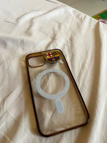 iPhone 13 Cover With FC Barcelona pin