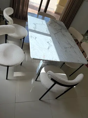 Luxury Italian Marble Dining Table Set – 6 Chairs Included