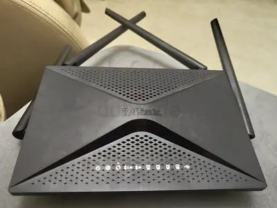 D-Link Wireless Router with adapter (4 Antennas) -Model DIR-853 Used, Working