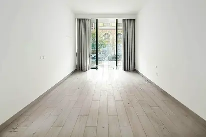 Vacant and Ready | Smart Home | Prime location