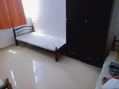 Bed space Near Day to day near Rakez Al nakheel