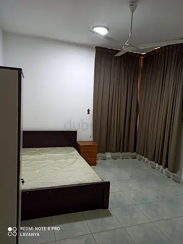 Single pvt room available for working lady’s monthly based. Beside Liwa tower.  Al Qasimya Sharjah.