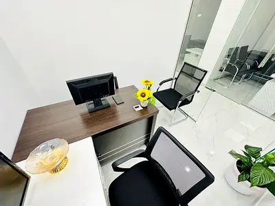 Fully Fitted Office | Direct from Owner | Near To Metro Station |