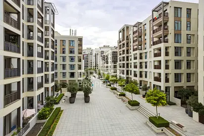 Stylish living | Spacious Unit | Large Terrace