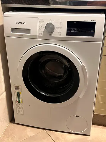 Siemens 8kg washing machine (drum needs replacement)