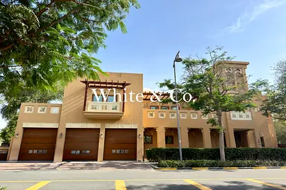 Biggest BUA | Corner Plot Villa | Vacant