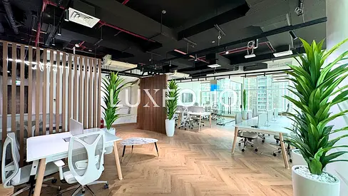 Premium Furnished | Corner Office | Burj Views