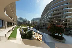 √ Garden View | Mid Level | PRICE DROPPED! √