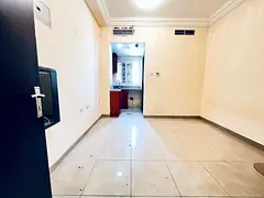 Lavish studio full family building near to Jim's school