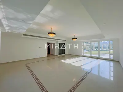 Exclusive Compound Living|Upgraded Villa|Pool|Gym