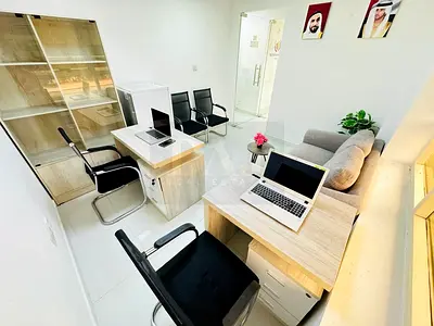 Spacious office | no Commission | near to Metro Station