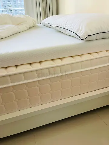 160x200cm Bed with Mattress and Topper
