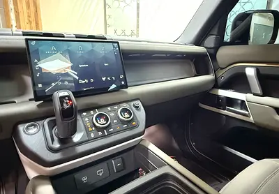 2024 LAND Rover DEFENDER — миниатюра 10