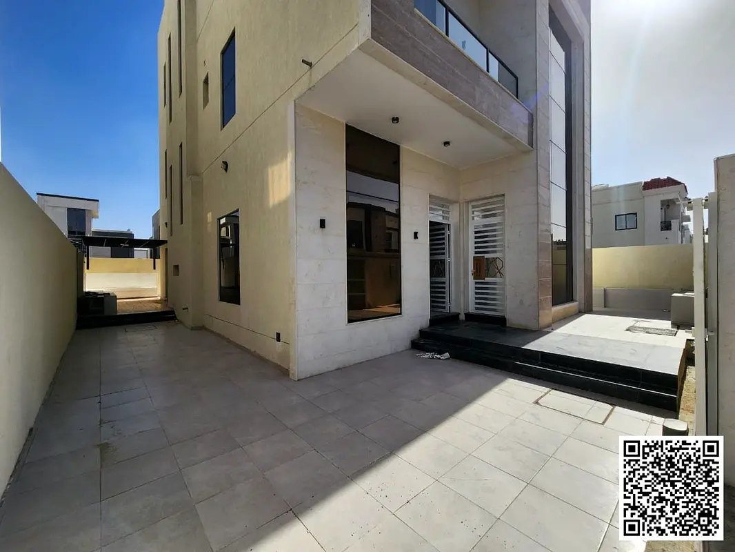 gallery-image