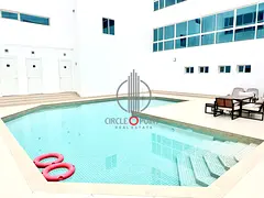 Spacious 2BHK with Balcony + Laundry-Prime location-Ready to move
