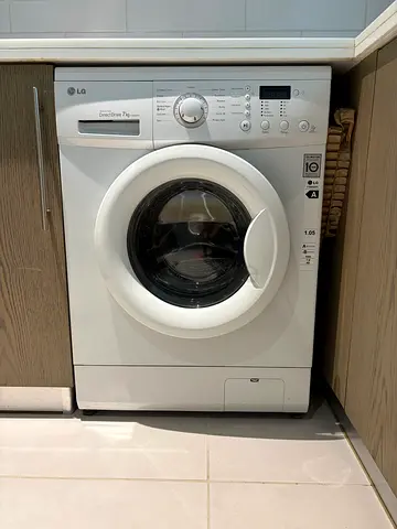 LG Front Load Washing Machine - Good Working Condition