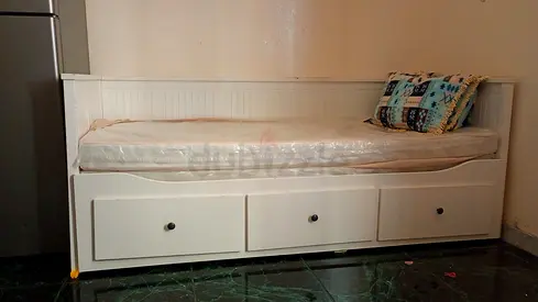 Bed + Convertable Sofa