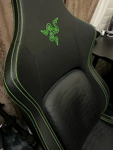 Razer Iskur Gaming Chair – Ergonomic, Premium Build (Good Condition)