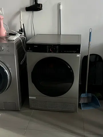 Dryer (silver) - great working condition