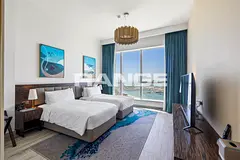 Sea View l Move-in Ready l Expansive Layout