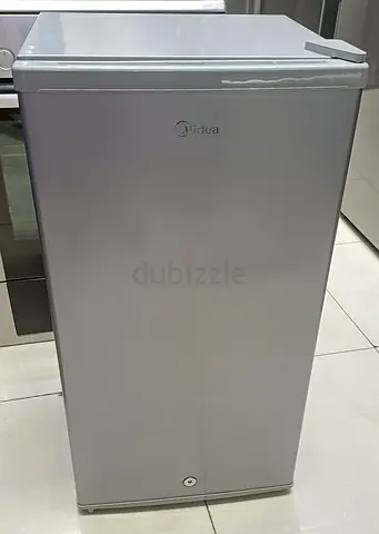 Midea single door fridge for sell good working