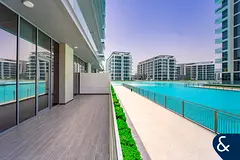GROUND FLOOR | HUGE TERRACE | POOL & GYM