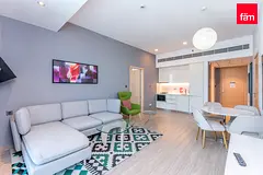High Floor | All Bills Included | Free Internet