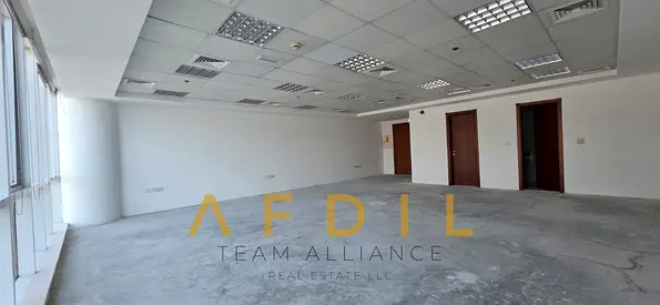 Private Pantry & Washroom | Parking | Rent Slightly Negotiable | Road View