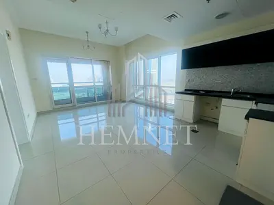Spacious 1BR | Balcony | Vacant Soon