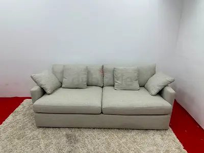 Looks great condition cratebarrel three seater sofa