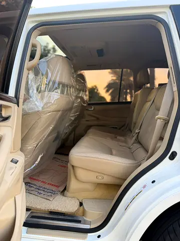 2010 Lexus LX-SERIES 缩略图 15