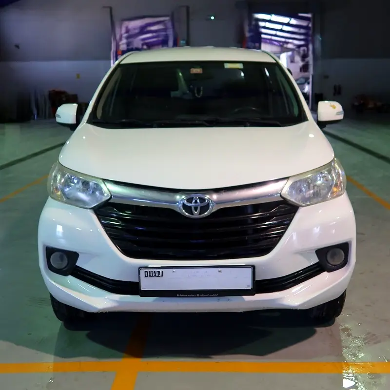 Toyota Avanza 2017 — photo 1 of 20