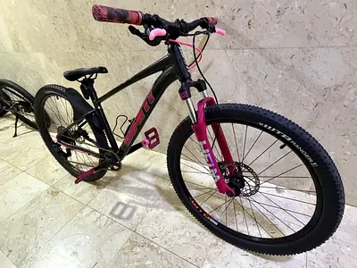 Giant Talon Mountain Bike for Sale