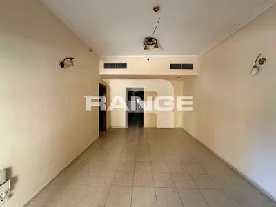 Spacious 2bhk | Large balcony | Close kitchen