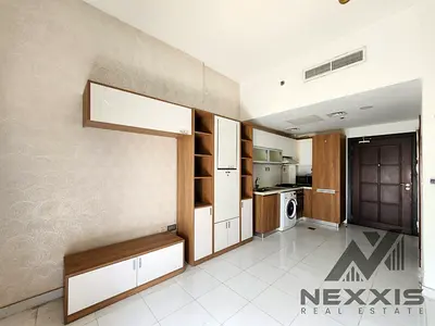 Fully Furnished - High Floor - Close to Metro