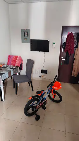 (1bhk)Fully furnished flat is available for Indian family and couples