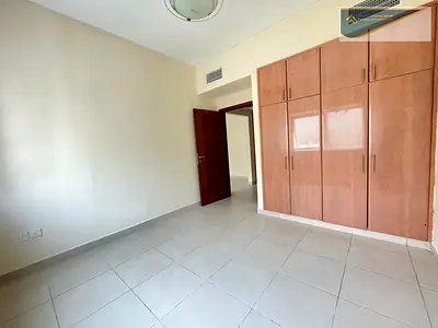 HOT OFFER ! FULLY SPACIOUS 1BHK WITH BALCONY AND WARDROBE NEAT AND CLEAN BUILDING ONLY FOR FAMILY JUST 35K IN ABU SHAGARA