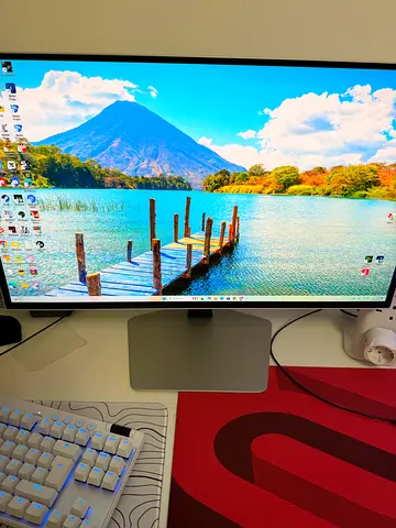 🔥 Samsung Odyssey OLED G6 27” 360Hz Gaming Monitor – Excellent Condition