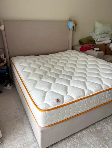 Simmons Mattress 180x200
