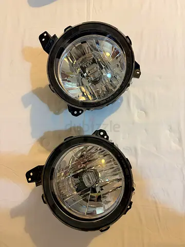Jeep Wrangler JL 2020 Original Halogen Headlights (OEM)