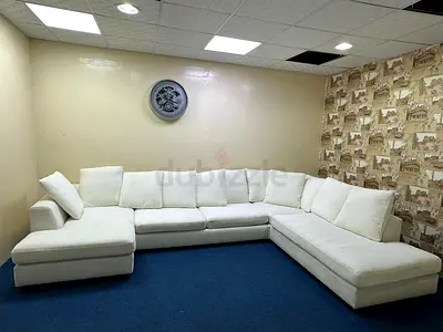 Like new condition the one brand Kingston Ushape sofa