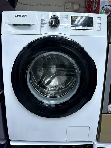 Samsung washing machine 8 kg same like a new condition