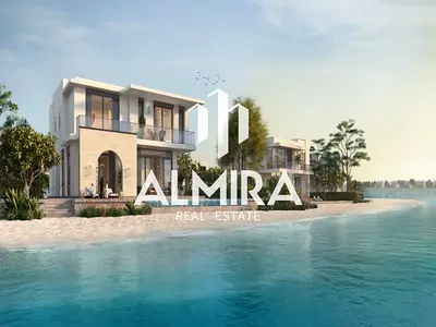 Vintage Type | Waterfront | Luxury Living