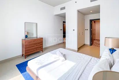 Exclusive Bright and Spacious | Vacant Soon