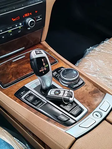 2014 BMW 7-SERIES — фото 9
