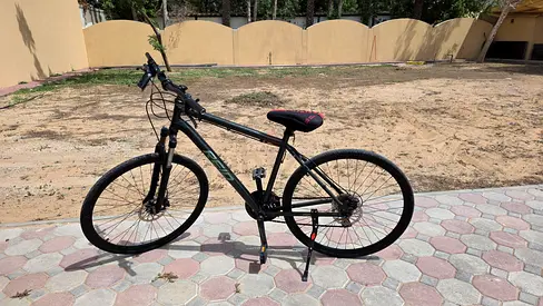 Commuter / single-speed bike - good condition need tier/ Reid Hybrid Bike
